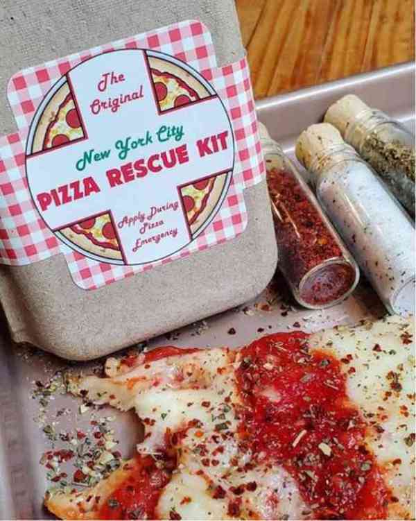 Official Pizza Kit