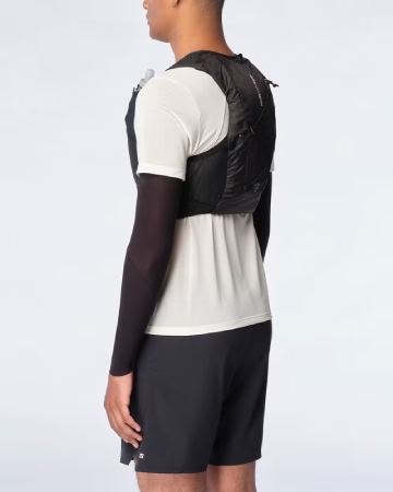 Salomon Unisex Running Vest with flasks included
